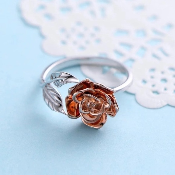 Enchanted Rose Beauty & Beast Ring - Picture 4 of 8